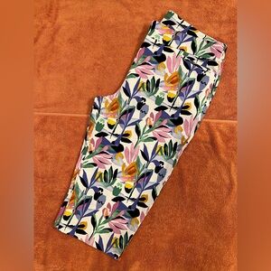 NWOT Chico’s Floral Capris (pink, green, purple, orange, bright white)